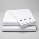 Drap plat en percale de coton 160 fils avec bourdon bleu