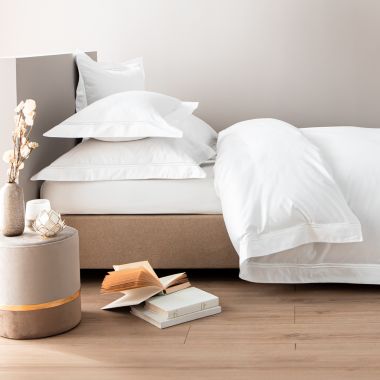 Parure de lit en satin de coton égyptien 320 fils double bourdon blanc