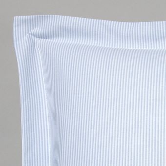 Pillow case in oxford dyed woven cotton percale