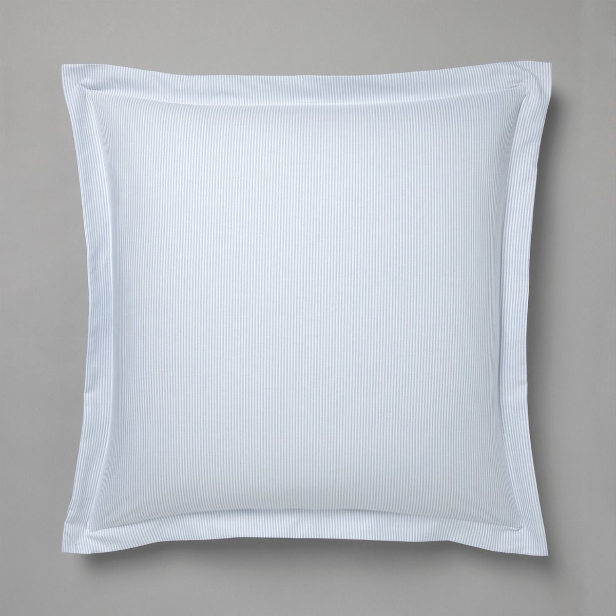 Pillow case in oxford dyed woven cotton percale