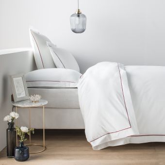 Housse de couette en percale de coton 160 fils avec bourdon bordeaux