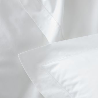 Taie d’oreiller en percale de coton 160 fils avec bourdon