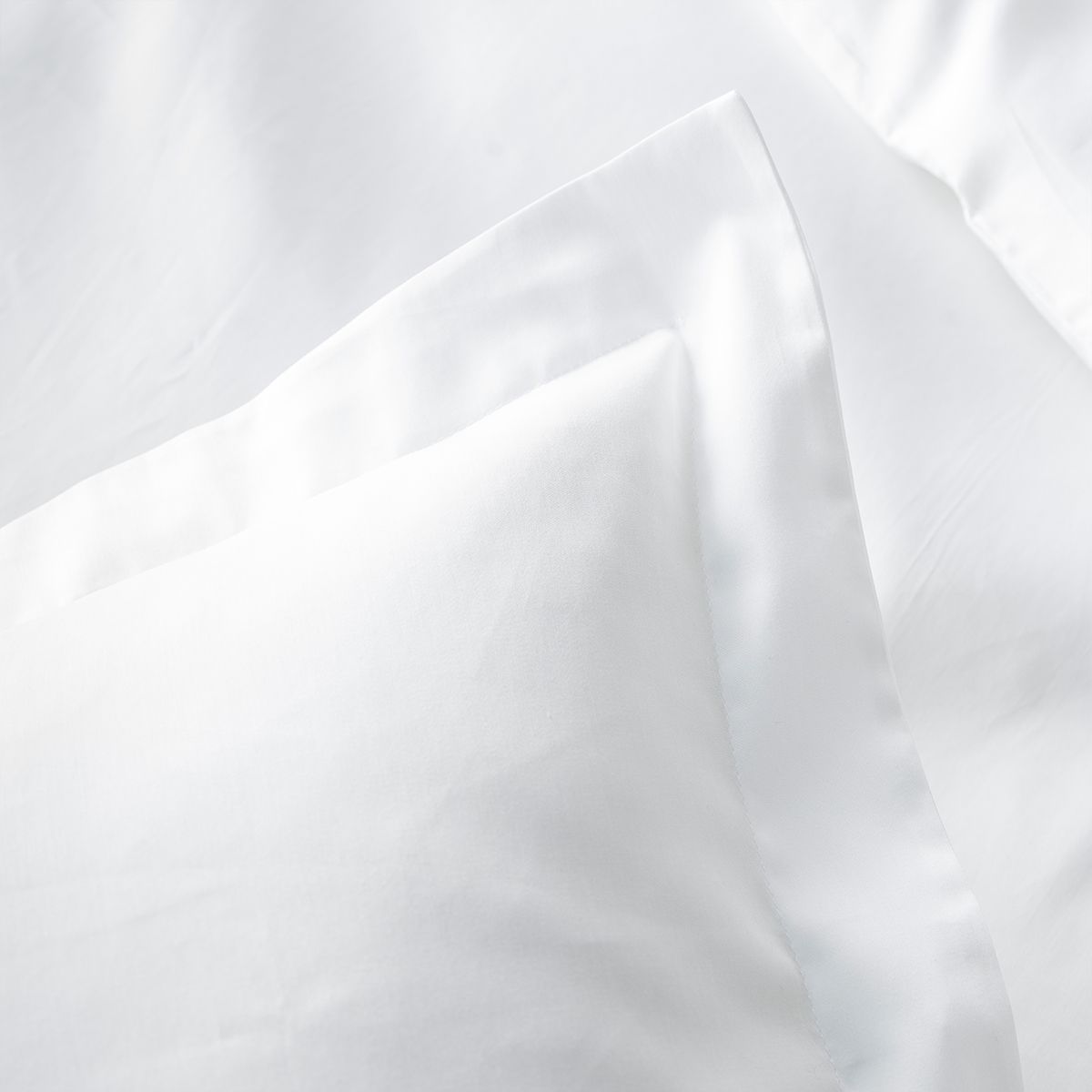 Taie d'oreiller en satin de coton peigné 120 fils