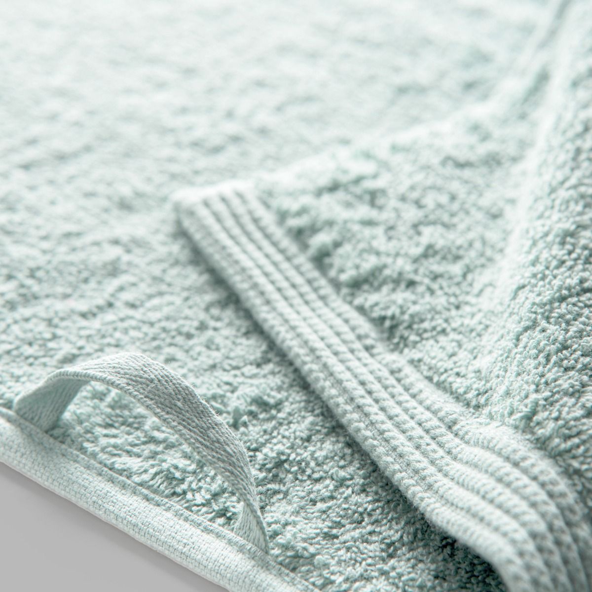Serviette en coton peigné 580 gsm - vert d'eau