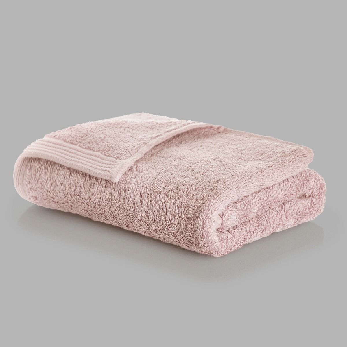 Serviette en coton peigné 580 gsm - rose poudrée