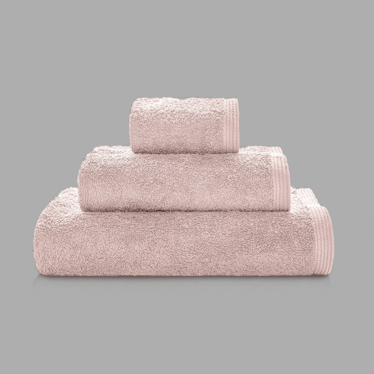 Serviette en coton peigné 580 gsm - rose poudrée