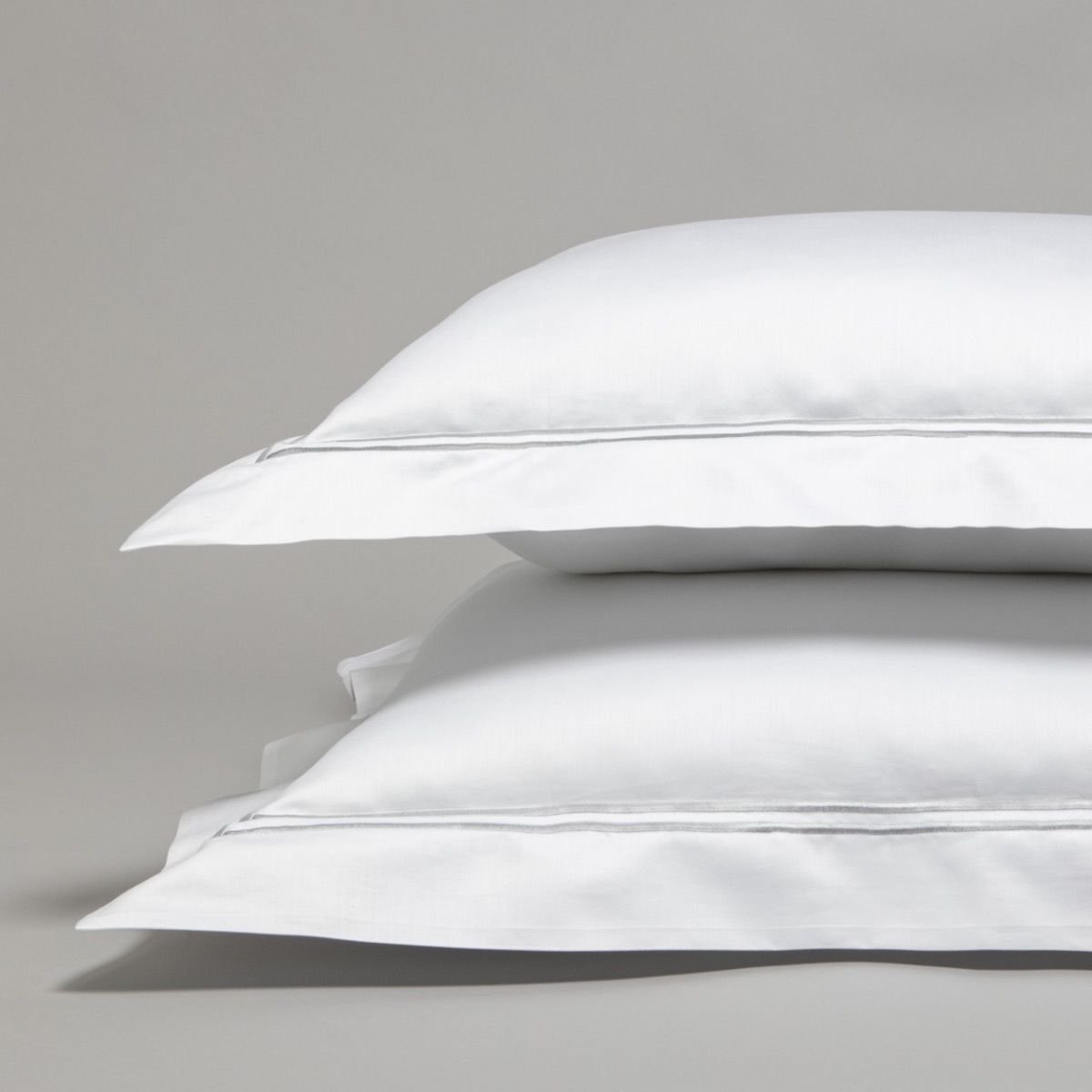 Taie d'oreiller en satin de coton égyptien 320 fils double bourdon argent