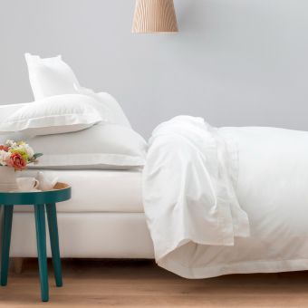 Drap housse en satin de coton égyptien 120 fils